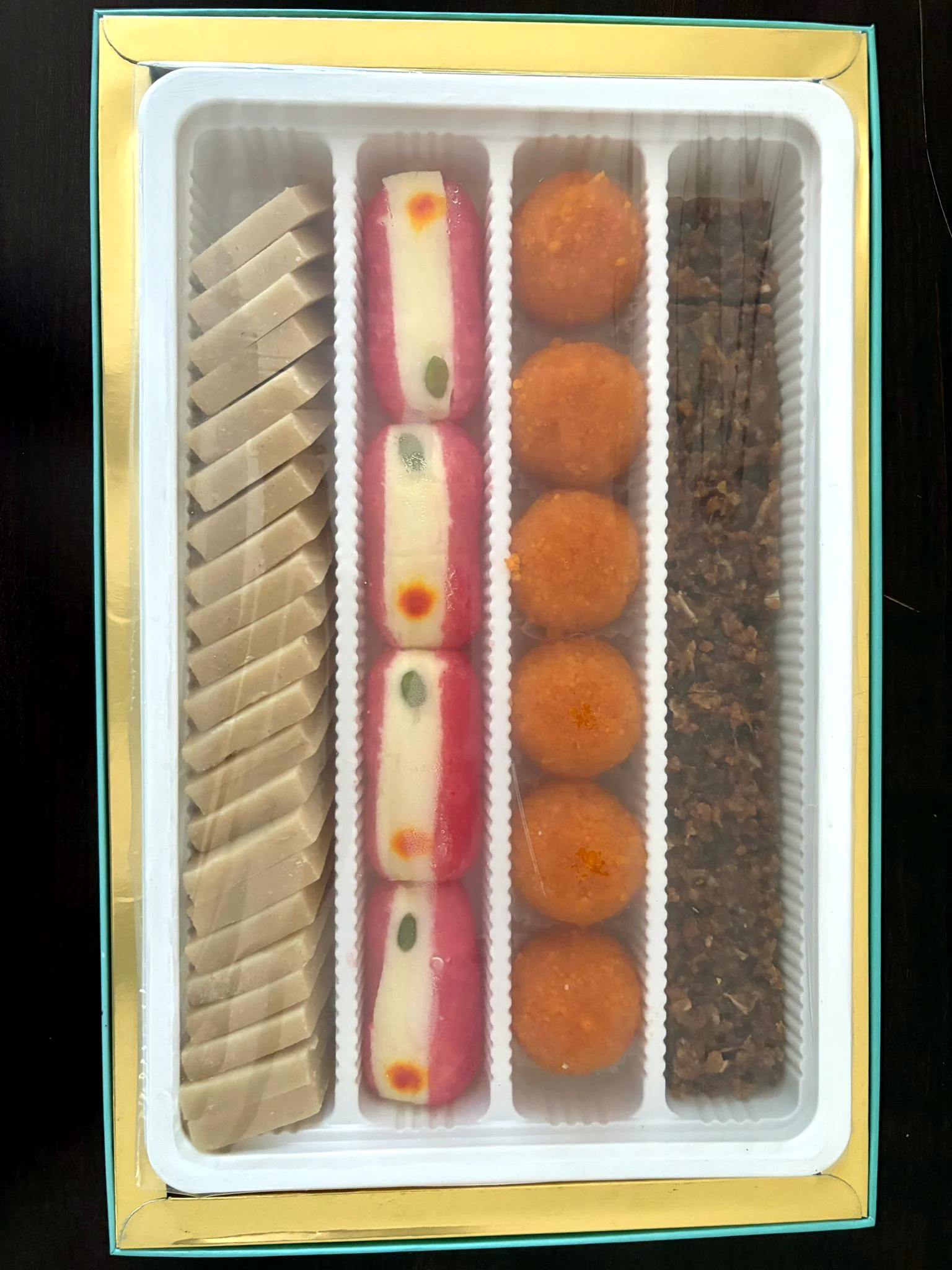 Gulab mixed sweet box contents